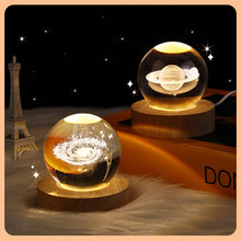 Lade das Bild in den Galerie-Viewer, Crystal Ball I LED Solar System 3D Galaxy Kugel
